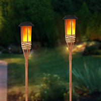 Torches solaire en bambou