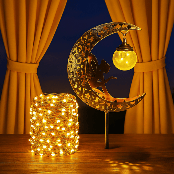 Lanterne Solaire Fée & Lune – À planter, lumière blanc chaud automatique – Guirlande incluse | Nocta Solis™ - NoctaSolis
